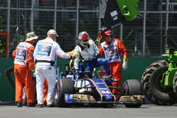 Маршали із Sauber C36 Паскаля Верляйна
