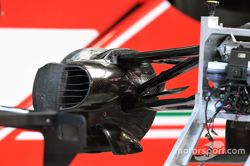 Ferrari SF70H brake duct