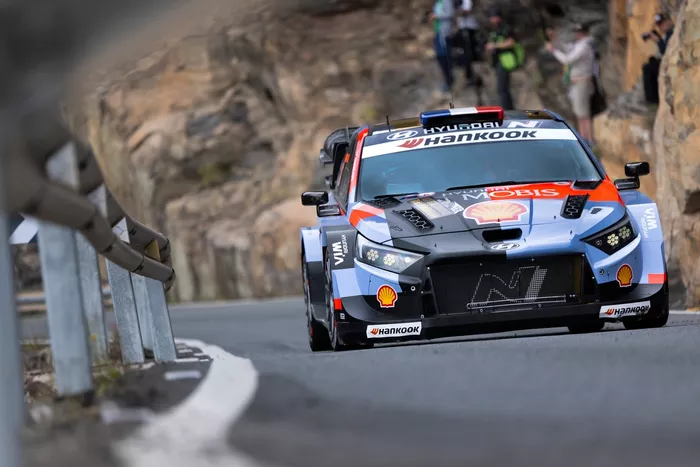 Thierry Neuville, Martijn Wydaeghe, Hyundai Shell Mobis World Rally Team Hyundai i20 N Rally1