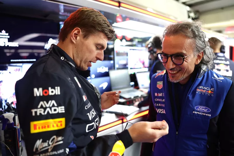 Max Verstappen, Red Bull Racing, Laurent Mekies, directeur de l'écurie Red Bull Racing