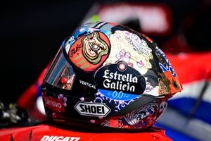 Detalle del casco de Marc Marquez , Ducati Team