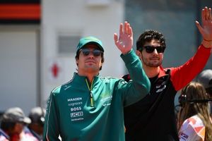 Lance Stroll, Aston Martin Racing, Esteban Ocon, Haas F1 Team