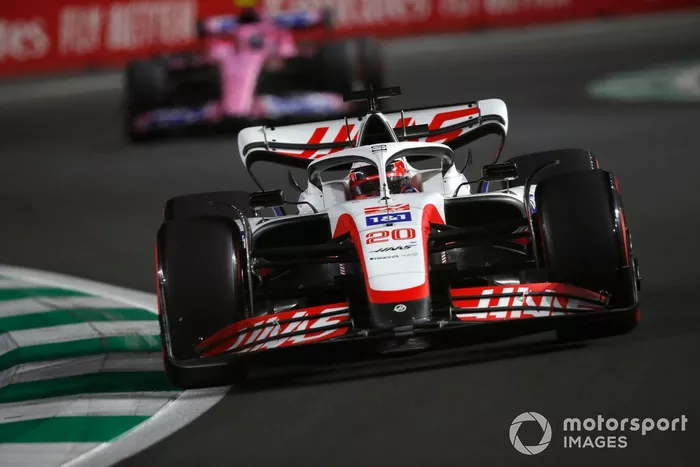 Kevin Magnussen, Haas VF-22