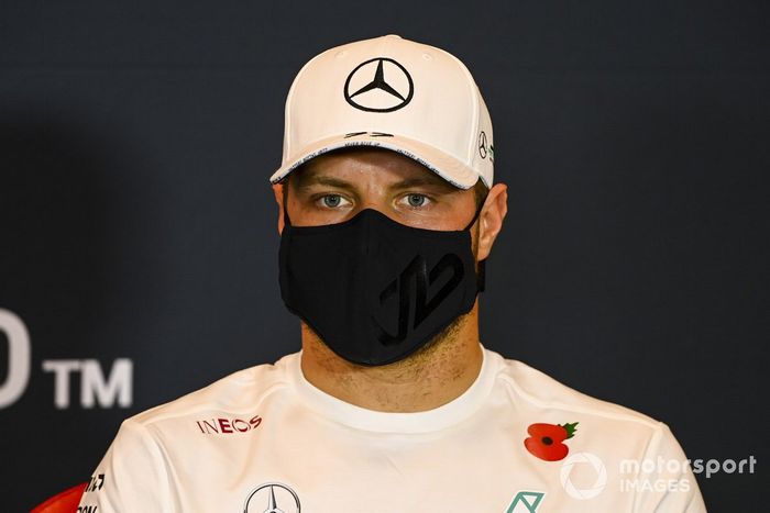 Valtteri Bottas, Mercedes-AMG F1 en la conferencia de prensa