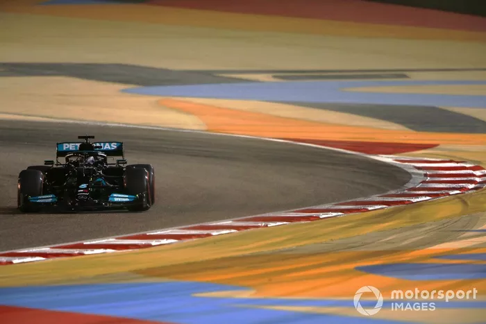 Lewis Hamilton, Mercedes W12