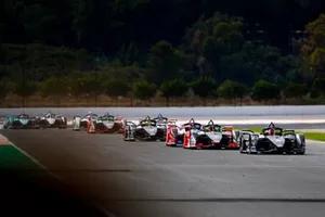 Sébastien Buemi, Nissan e.Dams, Nissan IMO2, Daniel Abt, Audi Sport ABT Schaeffler, Audi e-tron FE06, Pascal Wehrlein, Mahindra Racing, M6Electro, Oliver Rowland, Nissan e.Dams, Nissan IMO2 