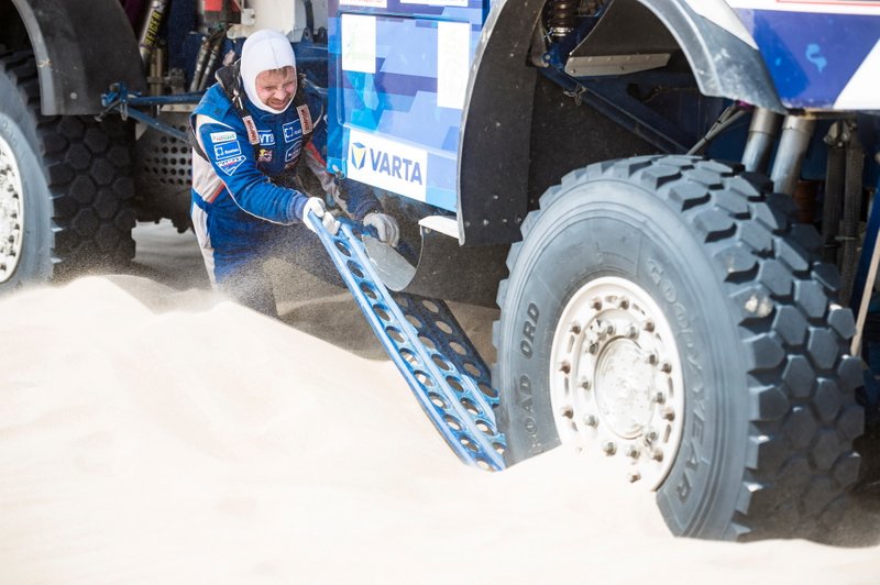 #500 Team Kamaz Master: Едуард Ніколаєв