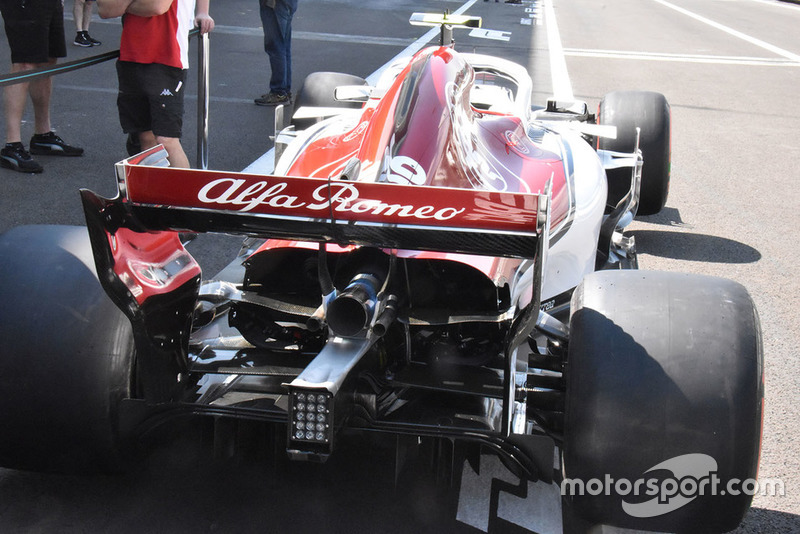 Sauber C37
