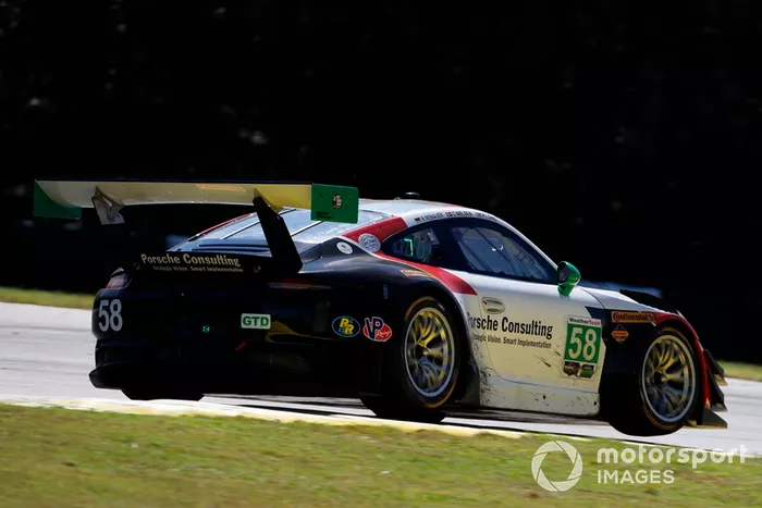 #58 Wright Motorsports Porsche 911 GT3 R, GTD: Patrick Long, Christina Nielsen, Robert Renauer