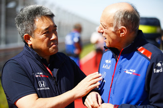Masashi Yamamoto, General Manager, Honda Motorsport, en Franz Tost, Teambaas, Scuderia Toro Rosso