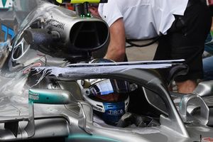 Valtteri Bottas, Mercedes-AMG F1 W09 with halo aero paint 