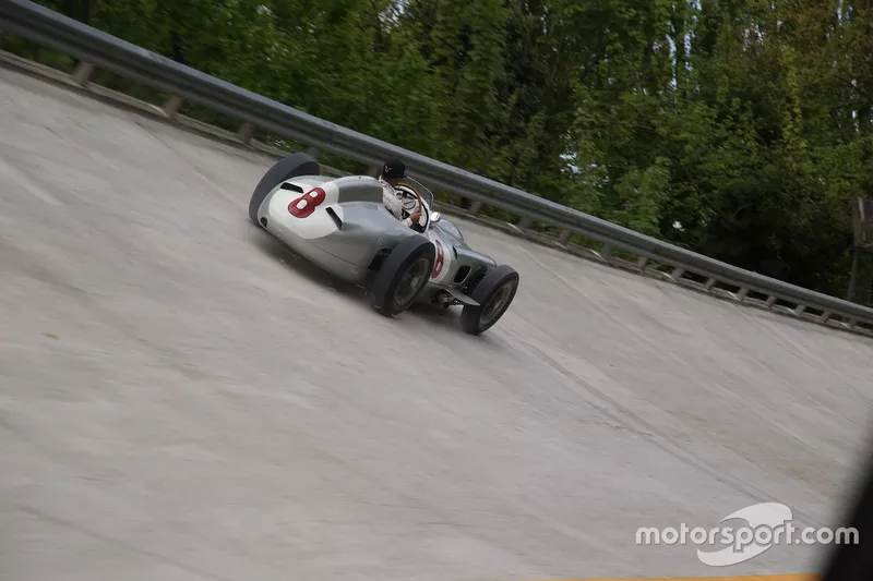 Lewis Hamilton y Sir Stirling Moss en Monza