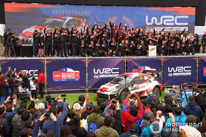 Podio: Elfyn Evans, Scott Martin, Toyota Gazoo Racing WRT Toyota GR Yaris Rally1, Takamoto Katsuta, Aaron Johnston, Toyota Gazoo Racing WRT NG Toyota GR Yaris Rally1, Kalle Rovanperä, Jonne Halttunen, Toyota Gazoo Racing WRT Toyota GR Yaris Rally1, Jari-M