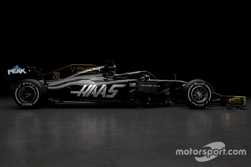 Haas F1 Team VF-19