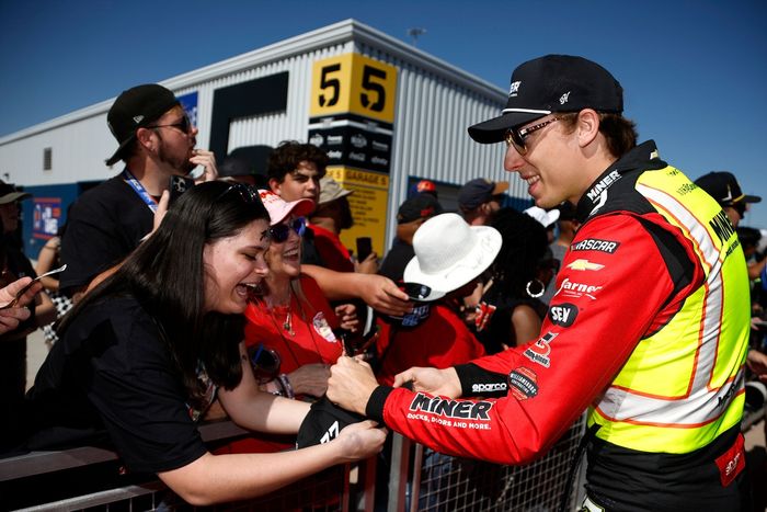 Carson Hocevar, Spire Motorsports