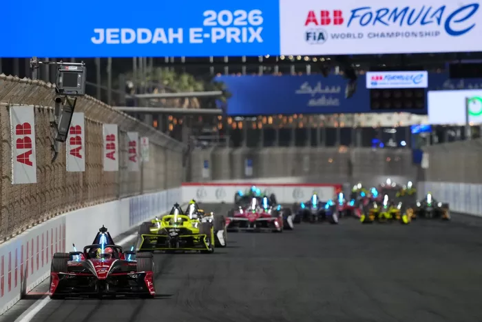 Edoardo Mortara, Mahindra Racing