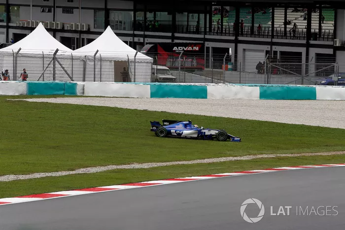 Pascal Wehrlein, Sauber C36 se va de largo