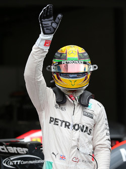Lewis Hamilton, Mercedes AMG F1 celebra su pole