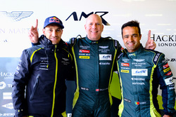 Pole position GTE-Am: #98 Aston Martin Racing Aston Martin Vantage: Paul Dalla Lana, Pedro Lamy, Mathias Lauda