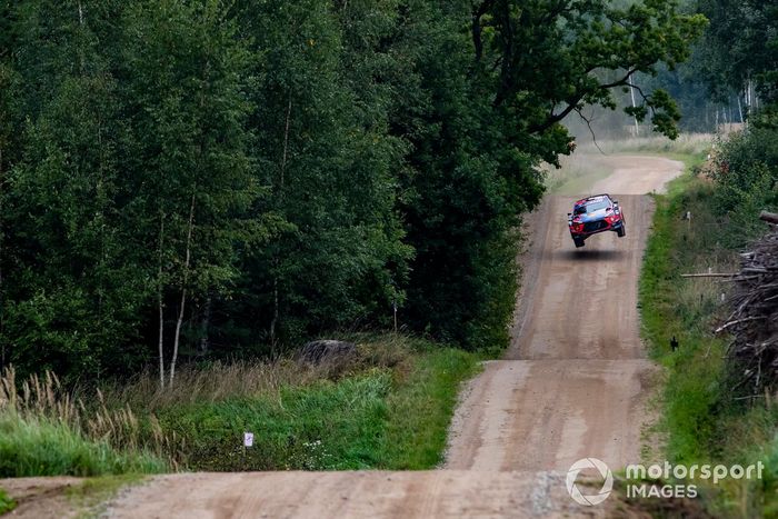 Thierry Neuville, Nicolas Gilsoul, Hyundai Motorsport Hyundai i20 Coupe WRC