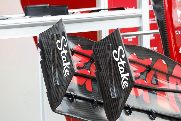 Detalle del alerón delantero del Alfa Romeo Racing C43