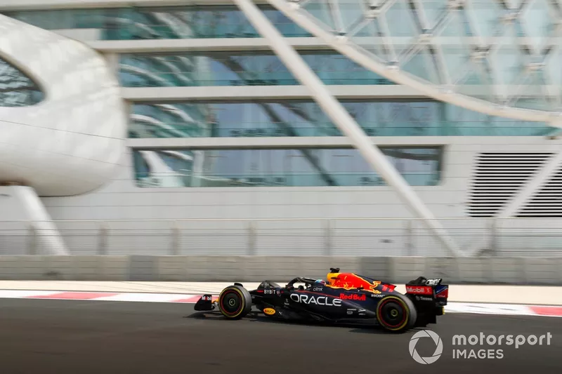 Sergio Perez, Red Bull Racing RB18 