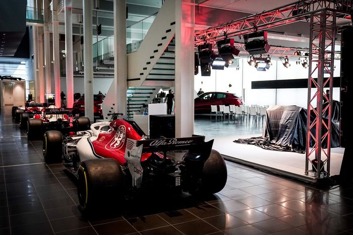 Aspectos de la presentación del Alfa Romeo