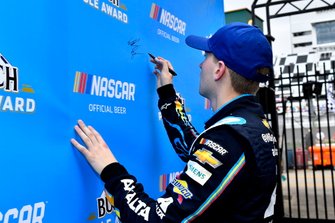 William Byron, Hendrick Motorsports, Chevrolet Camaro Axalta wins the pole for the Daytona 500
