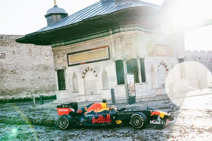 Alex Albon, Red Bull Racing