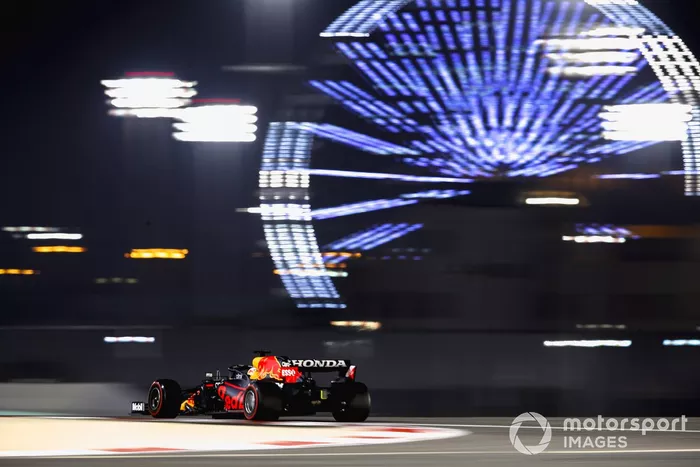 Max Verstappen, Red Bull Racing RB16B