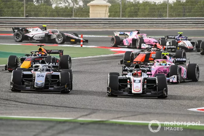 Marcus Armstrong, ART Grand Prix, Nikita Mazepin, Hitech Grand Prix 