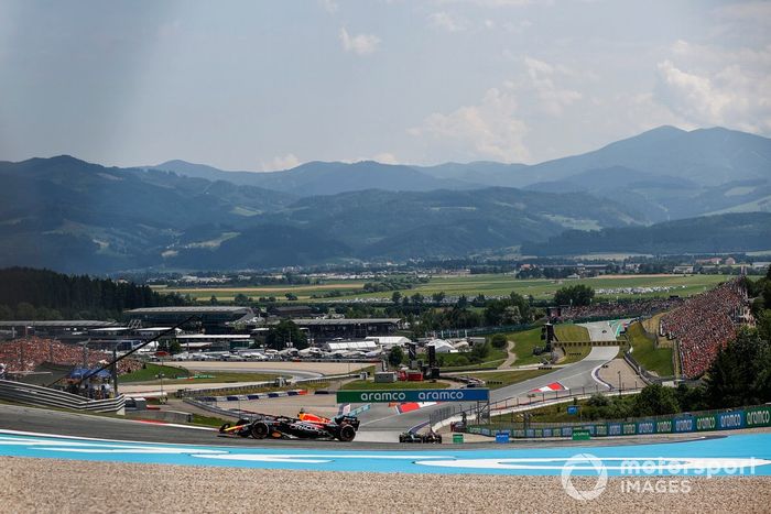 Sergio Pérez, Red Bull Racing RB19