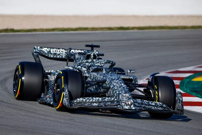 Robert Kubica, Alfa Romeo C42