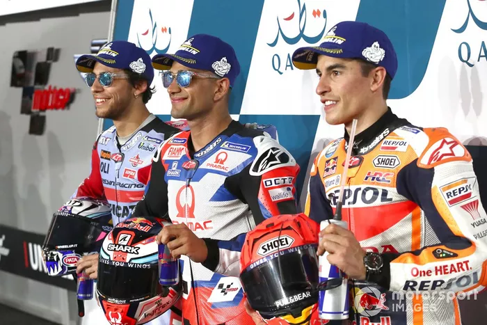 El ganador de la pole, Jorge Martín, Pramac Racing, el segundo, Enea Bastianini, Gresini Racing, el tercero, Marc Márquez, Repsol Honda Team 