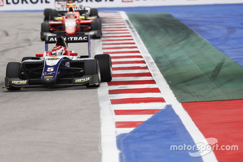 Pedro Piquet, Trident