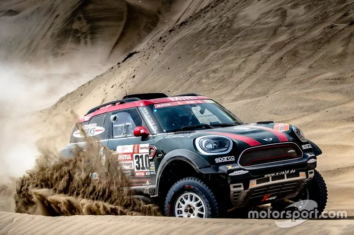 #310 X-Raid Team: Orlando Terranova, Bernardo Graue
