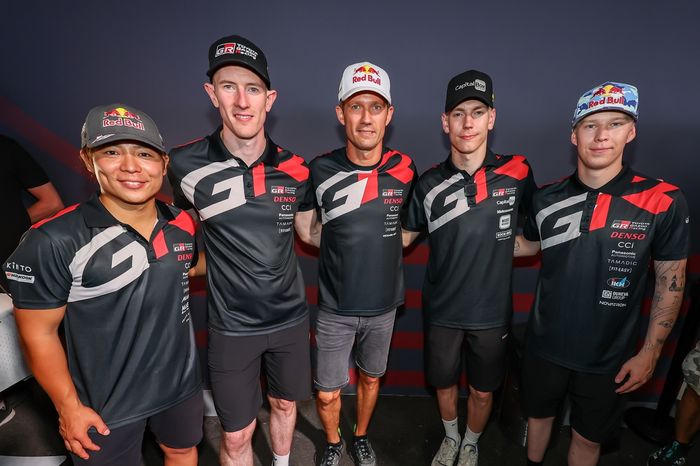 Takamoto Katsuta, Toyota Gazoo Racing WRT, Elfyn Evans, Toyota Gazoo Racing WRT, Sébastien Ogier, Toyota Gazoo Racing WRT, Sami Pajari, Toyota Gazoo Racing WRT, Kalle Rovanperä, Toyota Gazoo Racing WRT