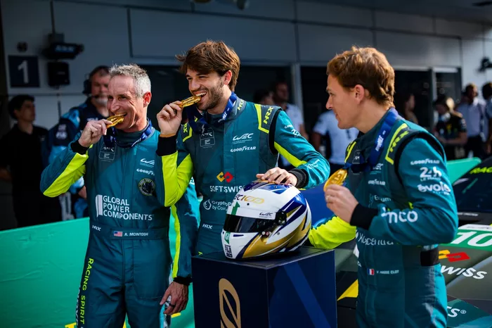 Pole sitter LMGT3: #10 Racing Spirit Of Leman Aston Martin Vantage AMR LMGT3: Anthony McIntosh, Eduardo Barrichello, Valentin Hasse Clot