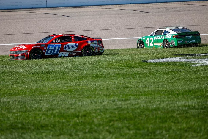 Ryan Preece, Roush Fenway Keselowski Racing Ford, John Hunter Nemechek, LEGACY MOTOR CLUB Toyota