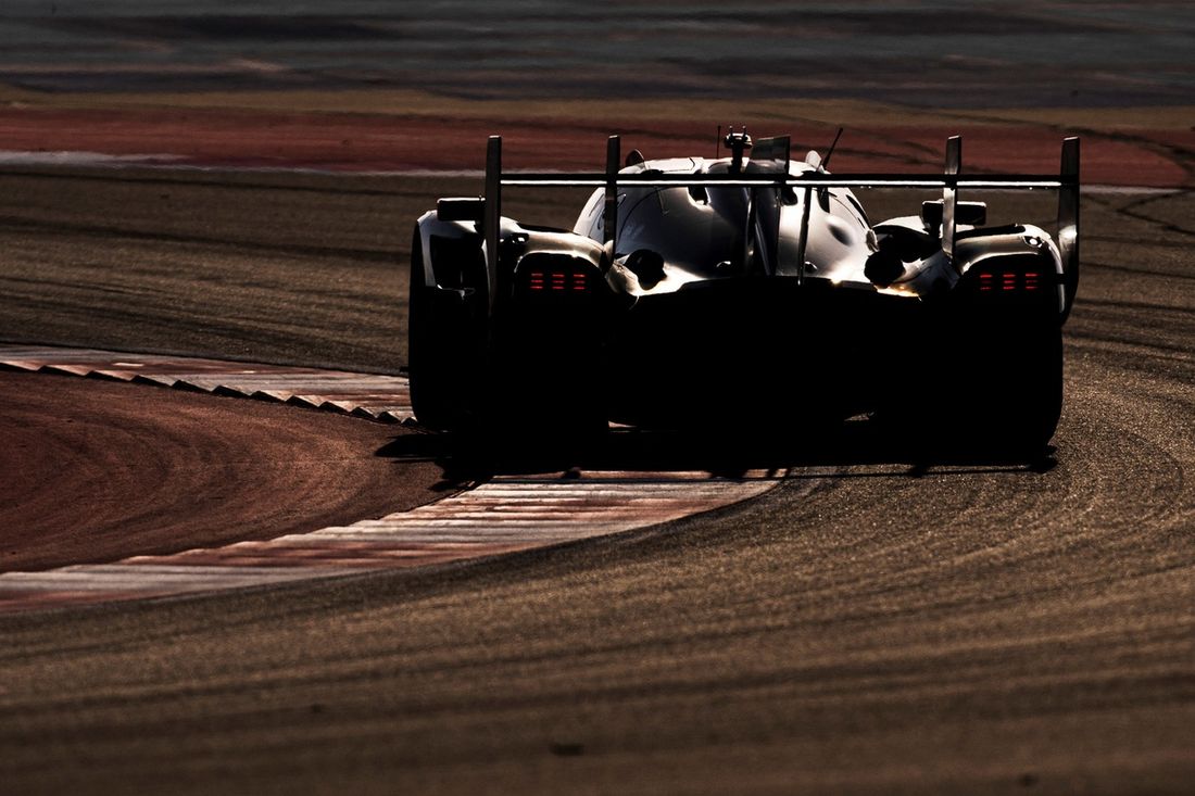 #009 Aston Martin Thor Equipo Aston Martin Valkyrie: Alex Riberas, Marco Sorensen, Roman De Angelis