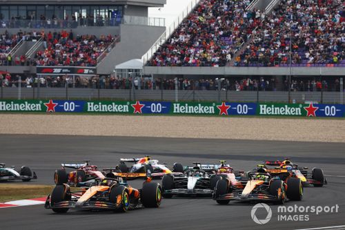 Lando Norris, McLaren, Oscar Piastri, McLaren, George Russell, Mercedes