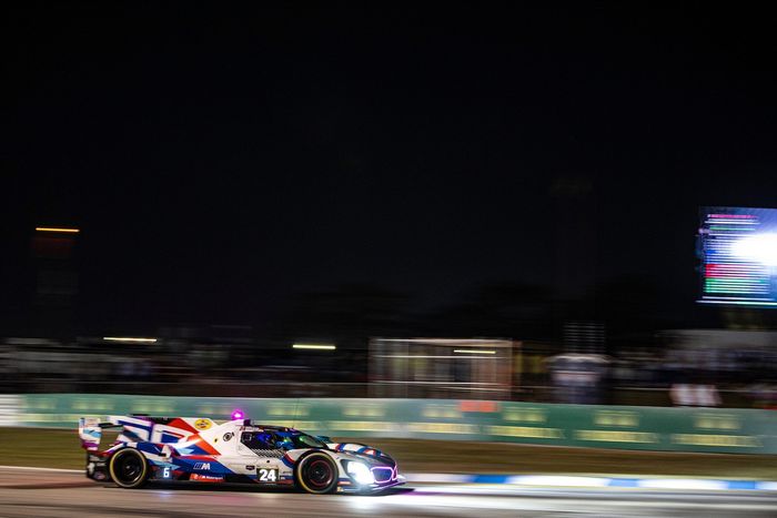 #24 BMW M Team RLL BMW M Hybrid V8: Philipp Eng, Dries Vanthoor, Kevin Magnussen