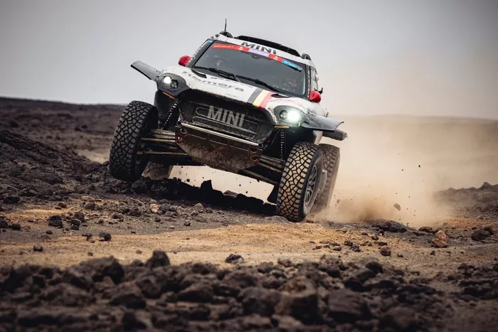 #222 X-Raid Mini JCW Team Mini: Guillaume De Mevius, Mathieu Baumel