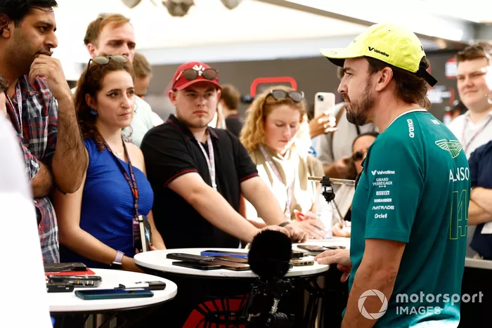 Fernando Alonso, Aston Martin F1 Team