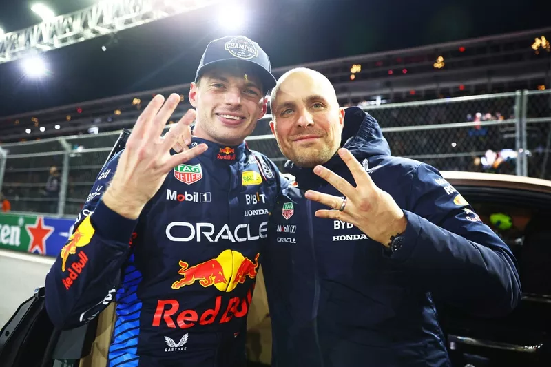 Max Verstappen, champion du monde des conducteurs, Red Bull Racing, Gianpiero Lambiase, ingénieur de course de Red Bull Racing.