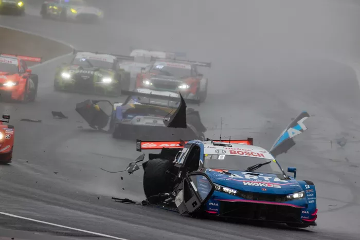 #16位 アルタ無限 シビックタイプR-GT