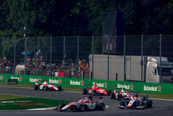 Alexander Albon, ART Grand Prix; Antonio Fuoco, Trident