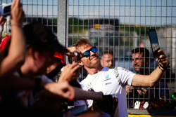 Nico Rosberg, Mercedes AMG F1 with fans