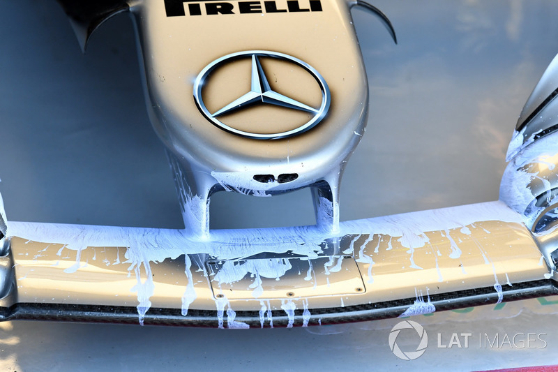 Mercedes-AMG F1 W09 front wing with aero paint