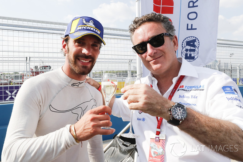 Jean-Eric Vergne, Techeetah, celebrates with Alejandro Agag, CEO, Formula E